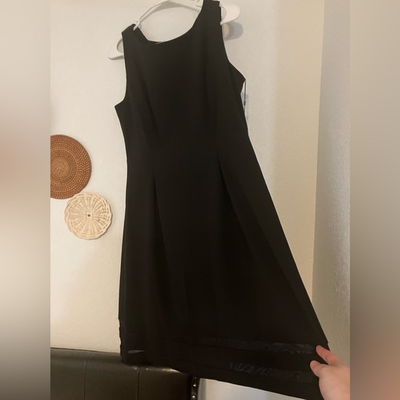 Tommy Hilfiger sleeveless Dress Size 12 NEW!Tommy Hilfiger Little black dress 12 - Picture 4 of 14